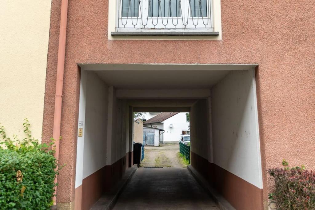 Wohnung Naehe Stadtzentrum Mit Wohnzimmer Und Kueche Koblenz  Exterior photo